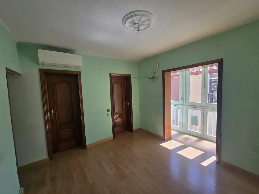 Habitación de Piso en venta en Madrid con Aire acondicionado, Calefacción y Alarma