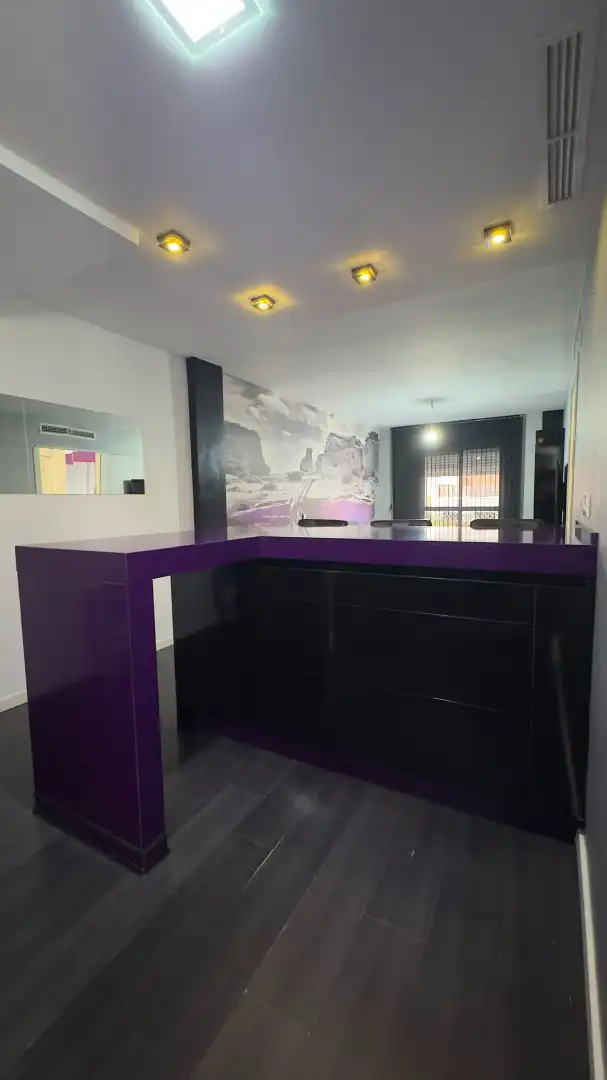 Flat for sale in Rota  with Air Conditioner, Storage room and Oven