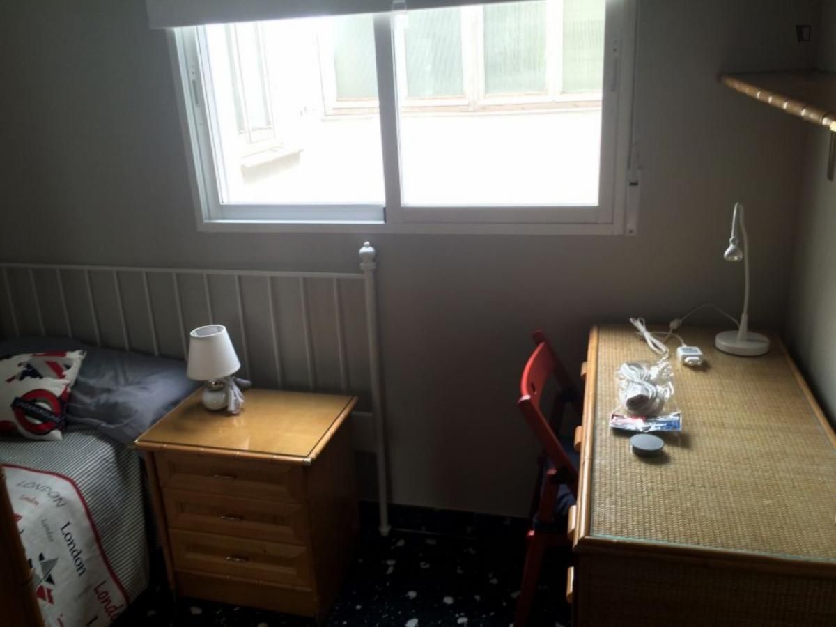 Apartment to share in La Petxina