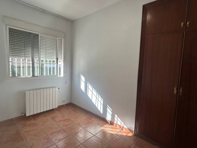 Casa-chalet en Alquiler en Torrent - CL CIRERER en Monte Real