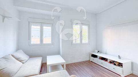 Photo 4 of Flat to rent in Peñascales, 54, Fuente del Berro, Madrid
