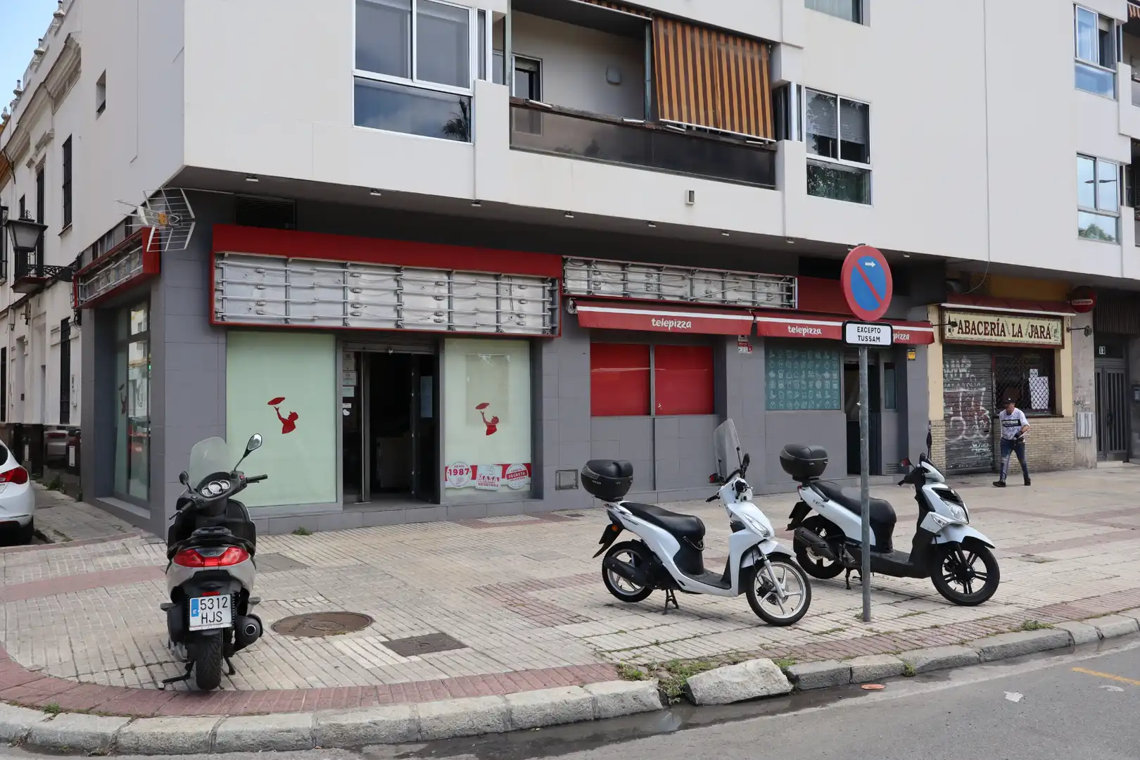 Local de alquiler en Sevilla