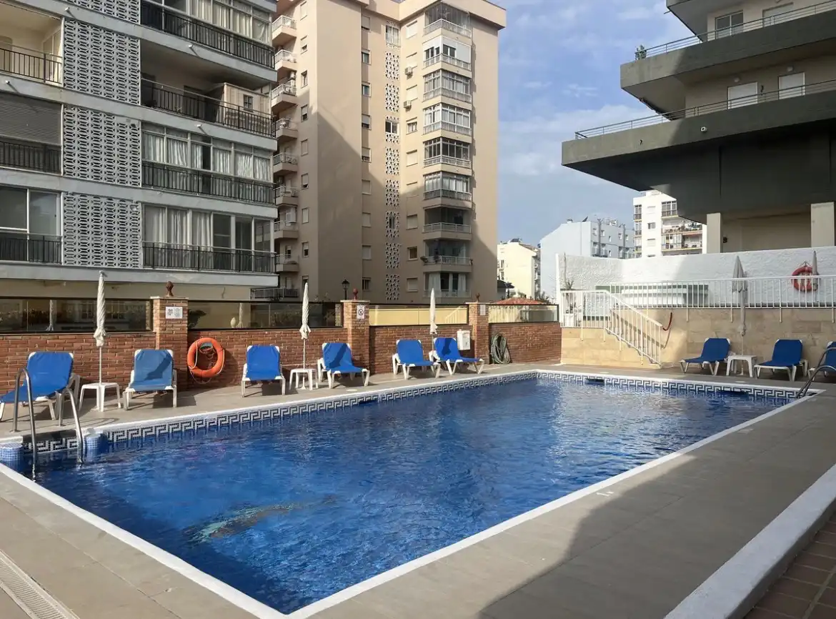Wohnung mit Pool zum Verkauf in Puerto Deportivo