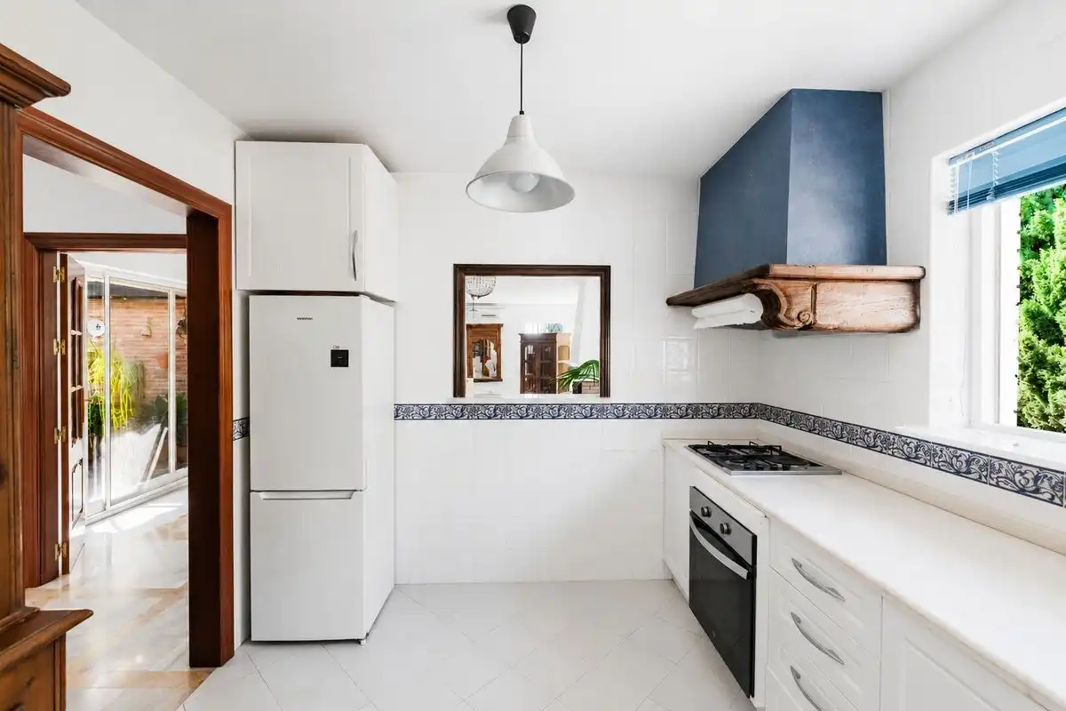 Cocina de Casa o chalet en venta en Benalmádena con Aire acondicionado, Calefacción y Jardín privado