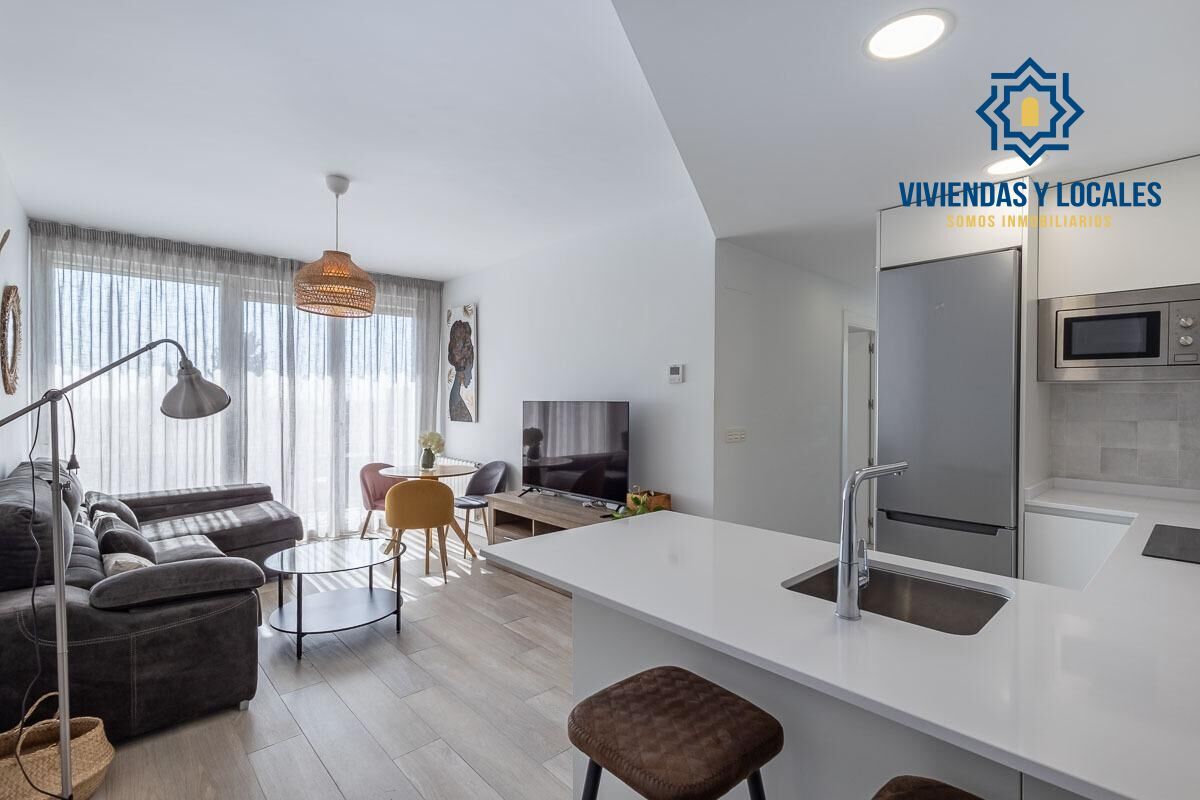 Sala d'estar de Pis en venda en  Granada Capital amb Aire condicionat, Calefacció i Terrassa