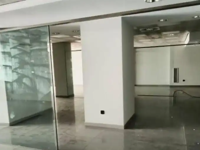 Local comercial de lloguer a Carrer de l'Enginyer Balaguer 6, imagen 3