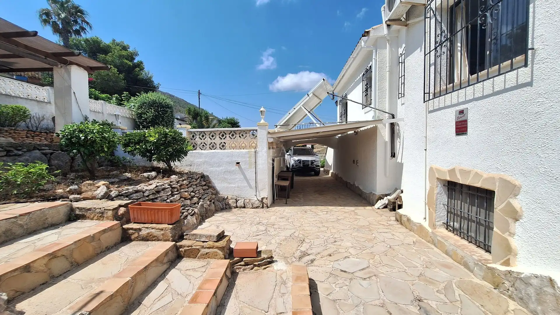 Vista exterior de Casa o xalet en venda en Jávea / Xàbia amb Aire condicionat, Terrassa i Traster