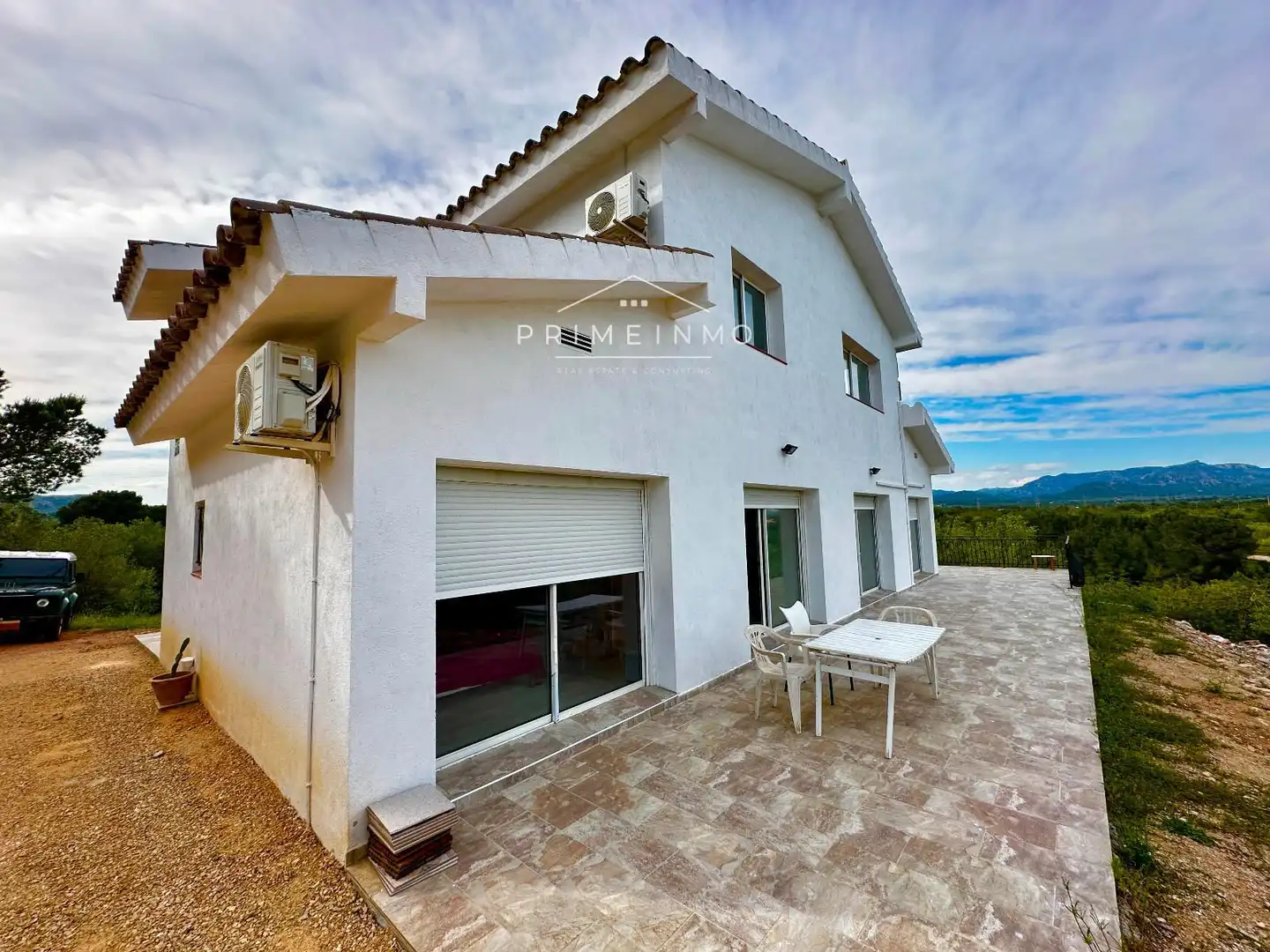 Vista exterior de Finca rústica en venta en El Perelló con Aire acondicionado, Calefacción y Trastero