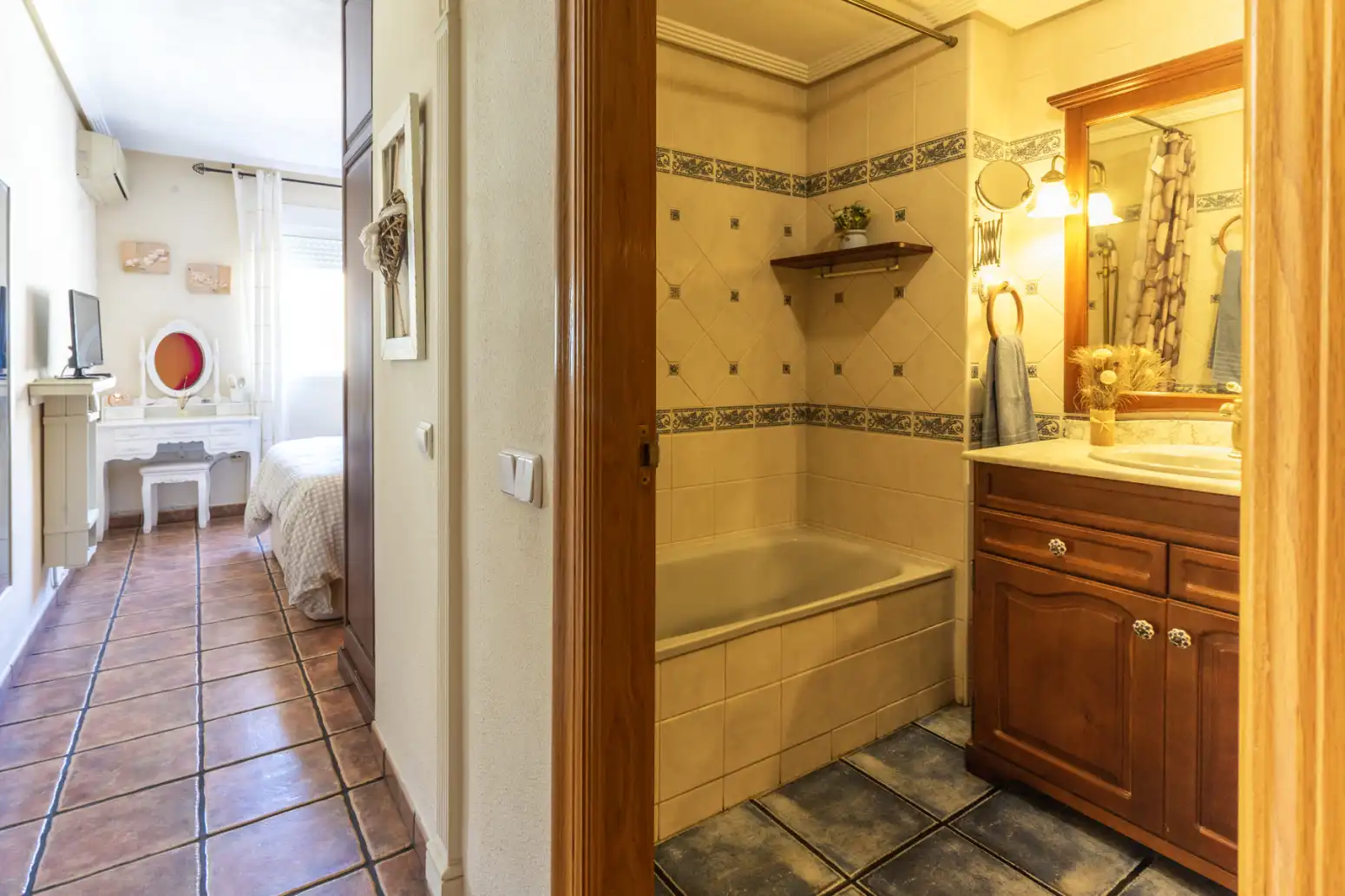 Baño de Piso en venta en Molina de Segura con Aire acondicionado y Calefacción