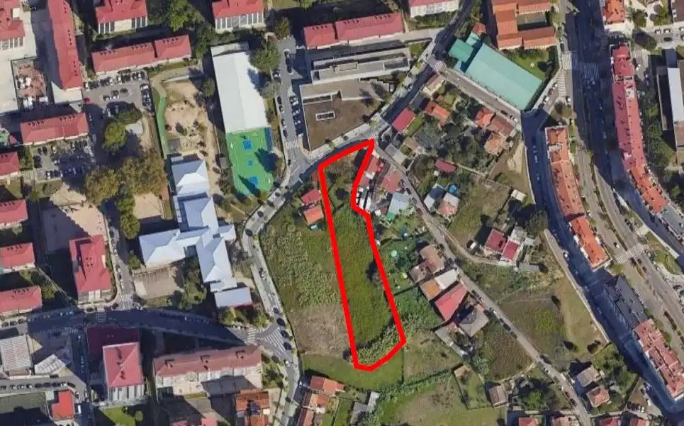 Residential for sale in cmno Figueirido, Parroquia Coia, As Travesas - Balaídos