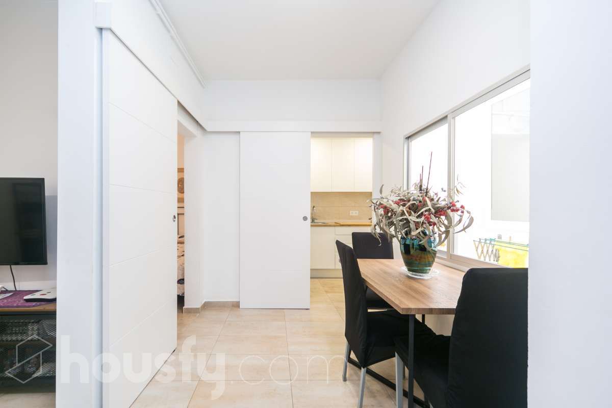 Dining room of Flat for sale in  Barcelona Capital  with Heating and Furnished