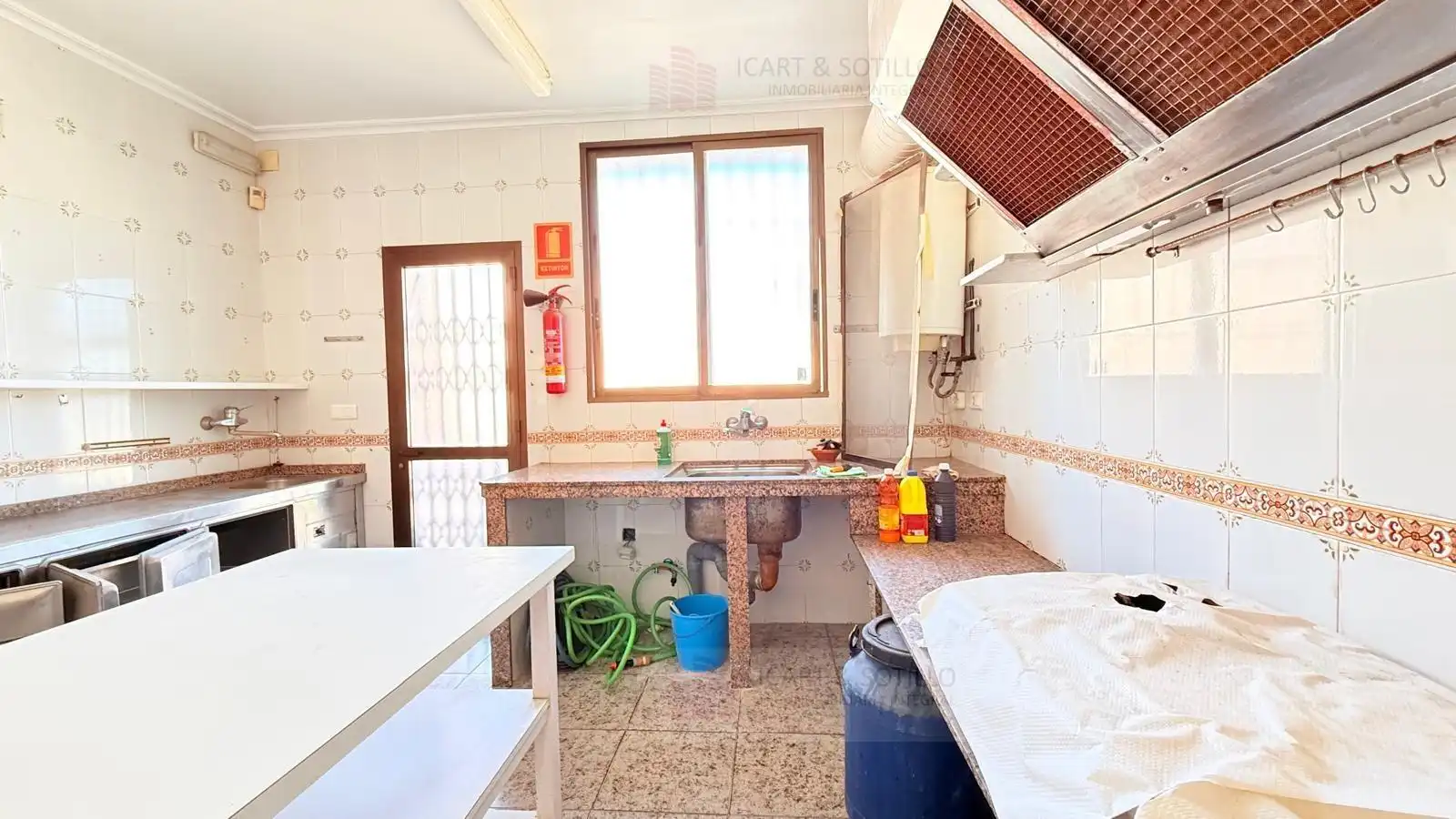 Cuina de Local en venda en Peñíscola / Peníscola amb Terrassa