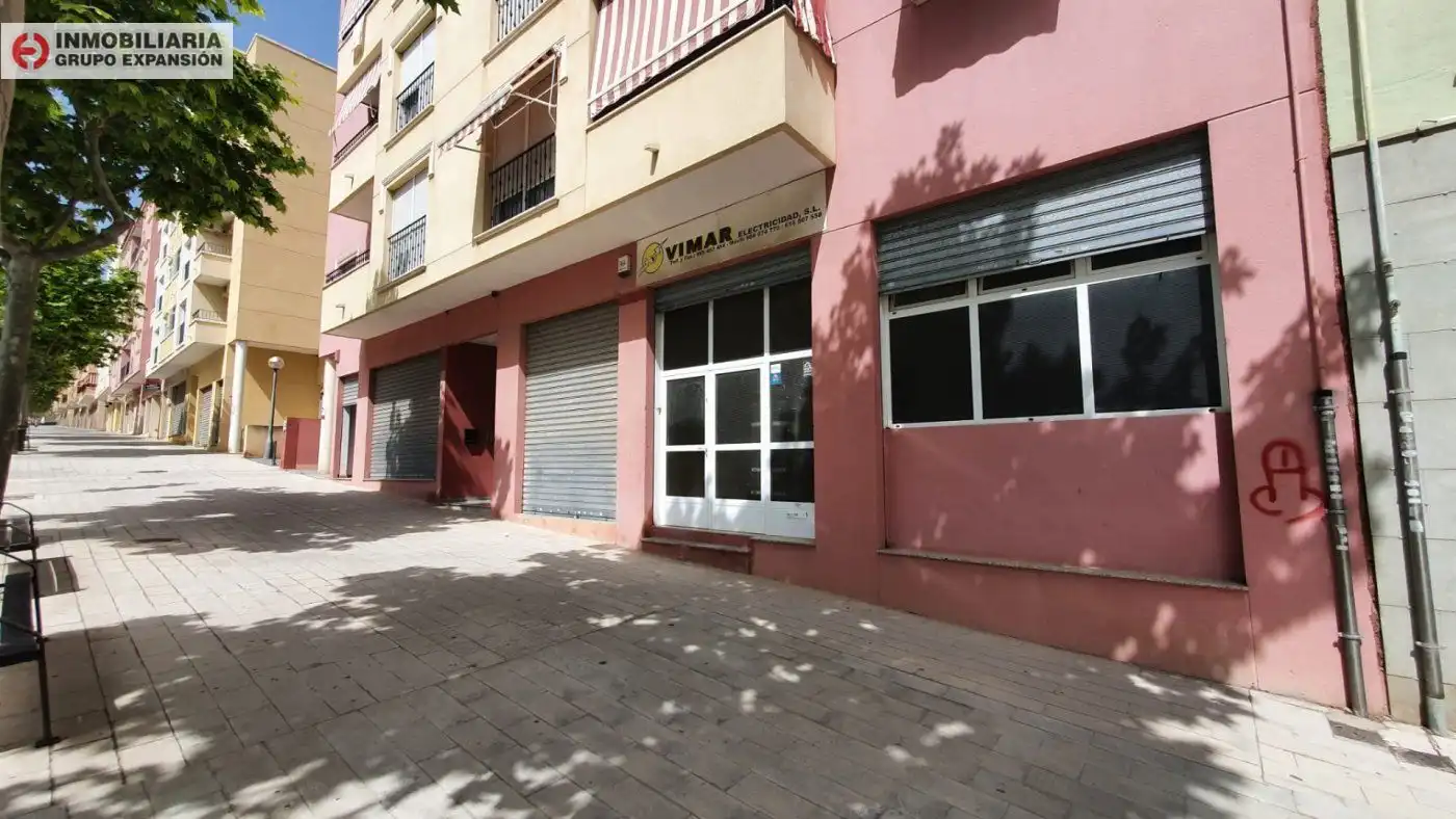 Vista exterior de Local en venta en Aspe