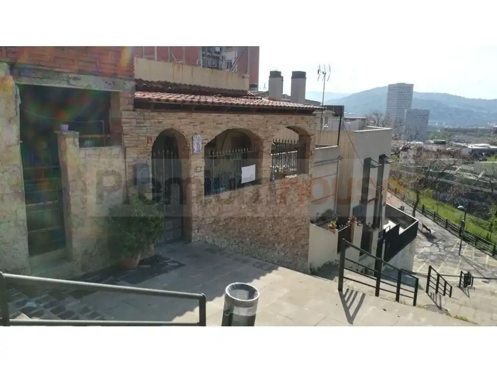 Casa en venda a PJ Sant Pau, Santa Coloma de Gramenet, imagen 4