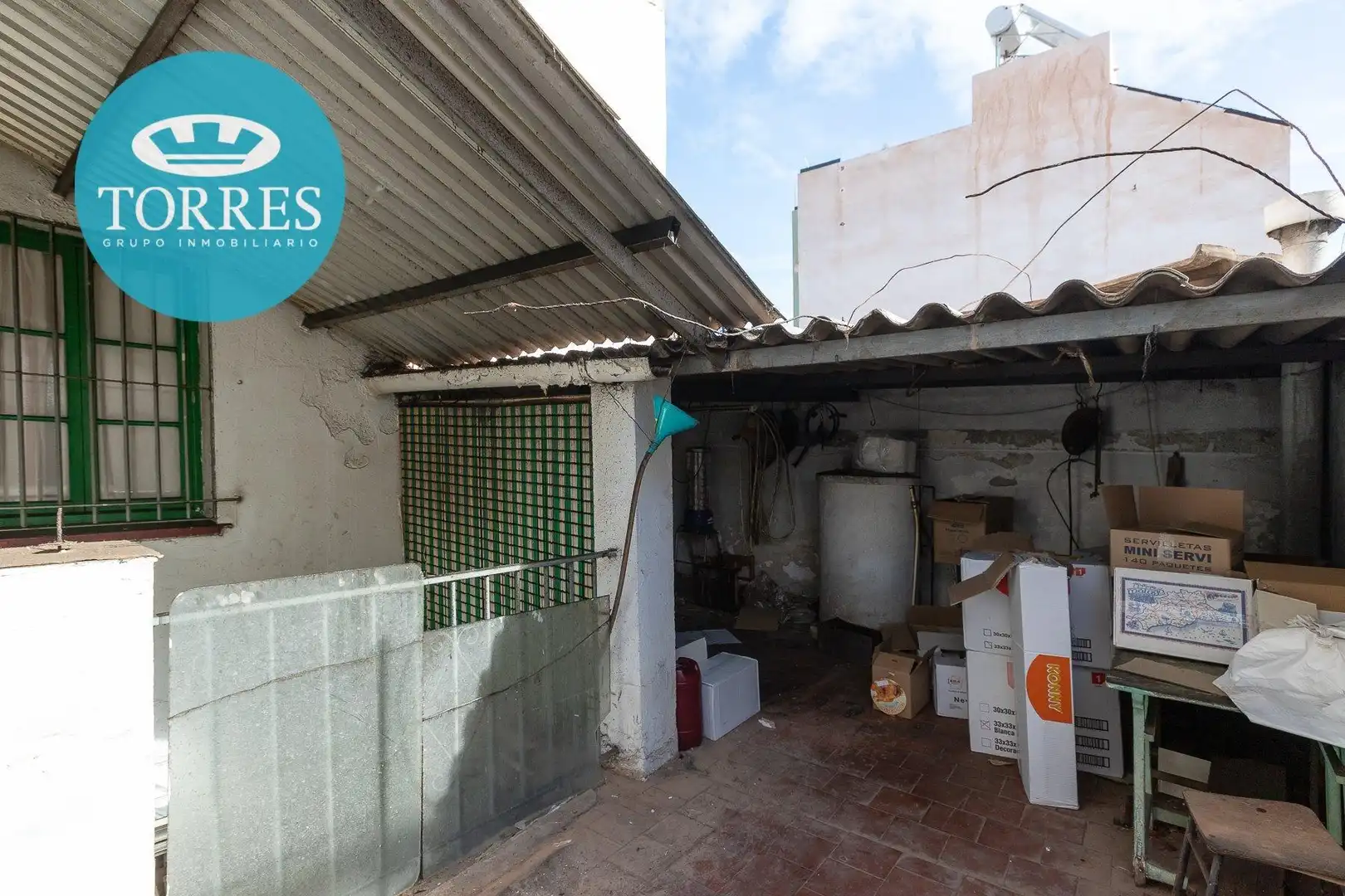 Außenansicht von Gebäude zum Verkauf in Málaga