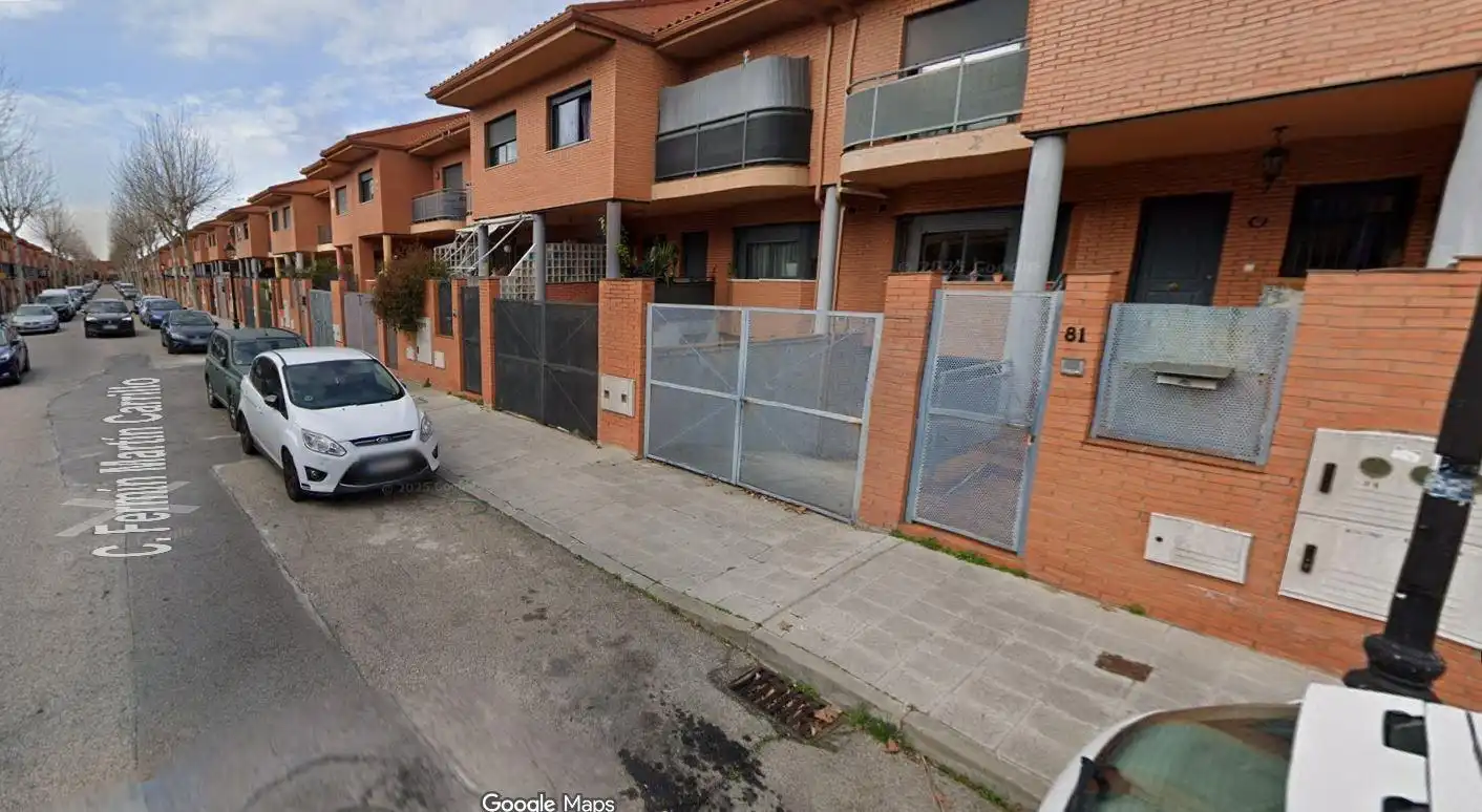 House for sale in Calle Fermin Martin Carrillo 79, imagen 2