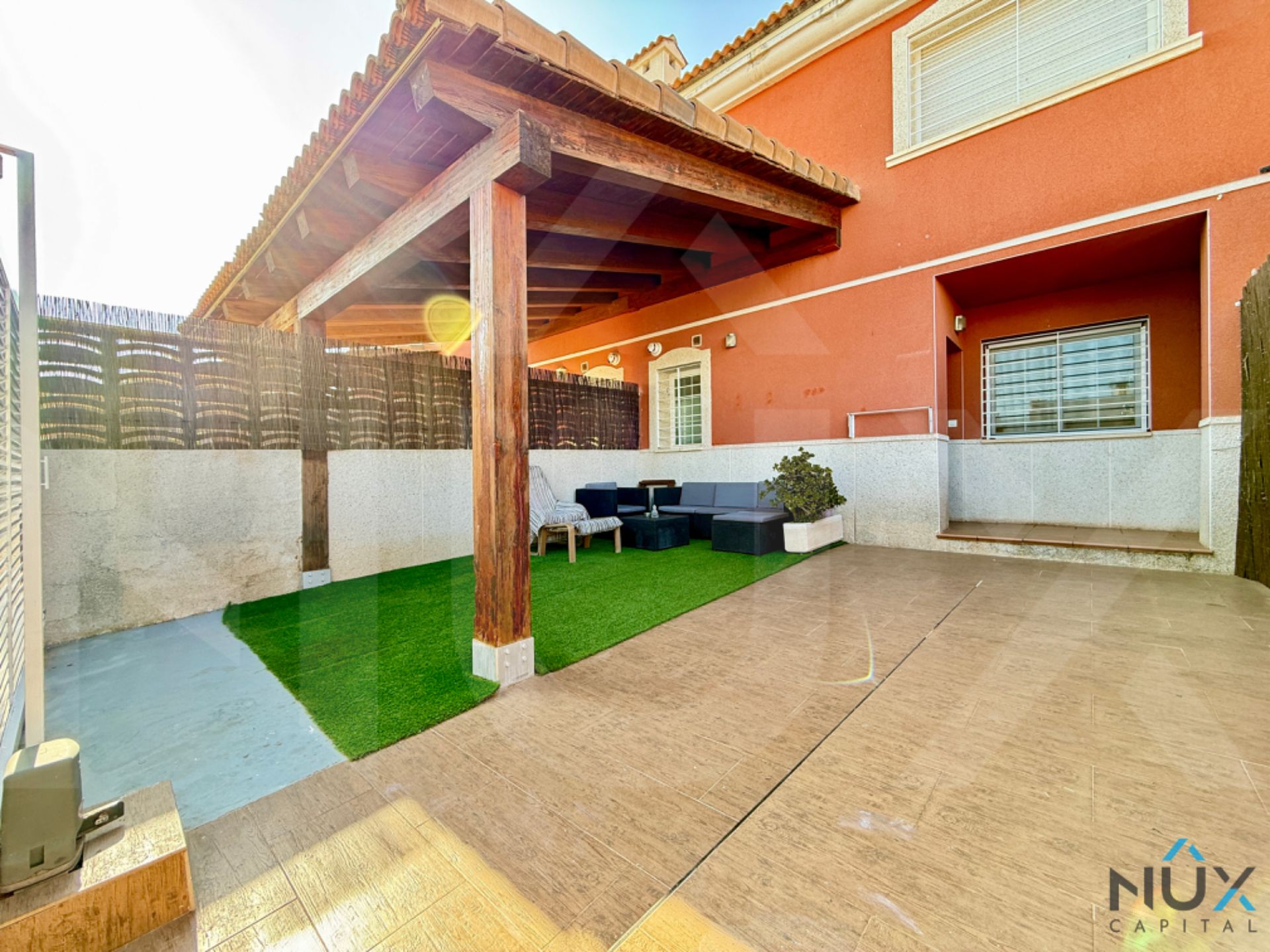 Casa adosada en venta en Pla dels Aljubs, La Pobla de Vallbona