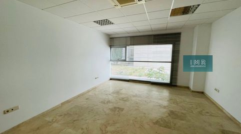 Foto 3 de Oficina en venta en Avenida Republica Argentina, 29, Avenida Juan Diego, Bormujos