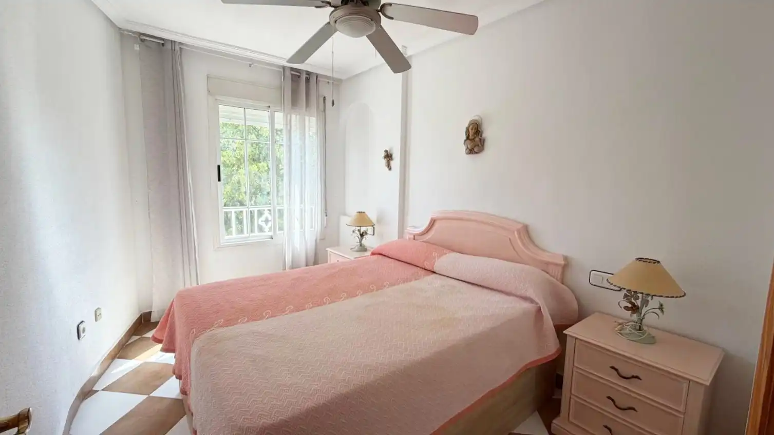 Habitación de Piso en venta en Los Alcázares con Piscina, Amueblado y Horno