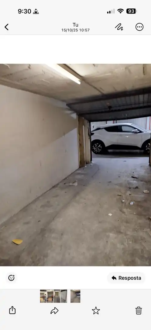 Parkplatz von Garage zum Verkauf in Salt