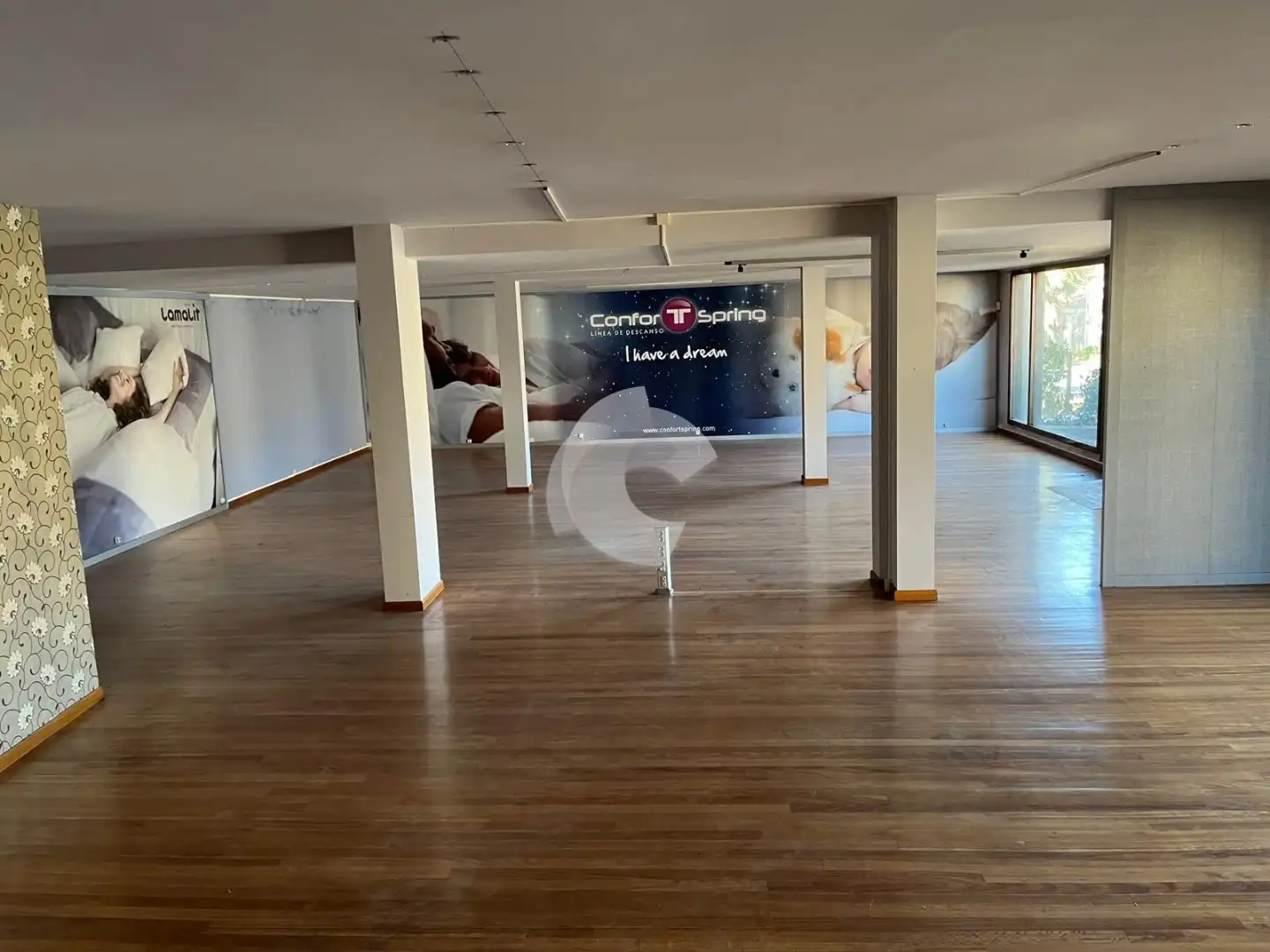 Commercial properties for sale in EIREXE, 22, Boqueixón