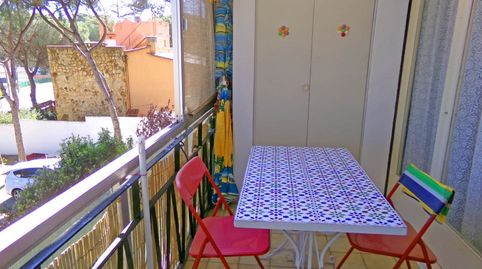 Foto 3 de Apartamento en venta en Calle Barcelona, Riells, L'Escala