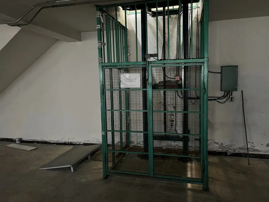 Nave industrial en venta en Arteixo con Calefacción
