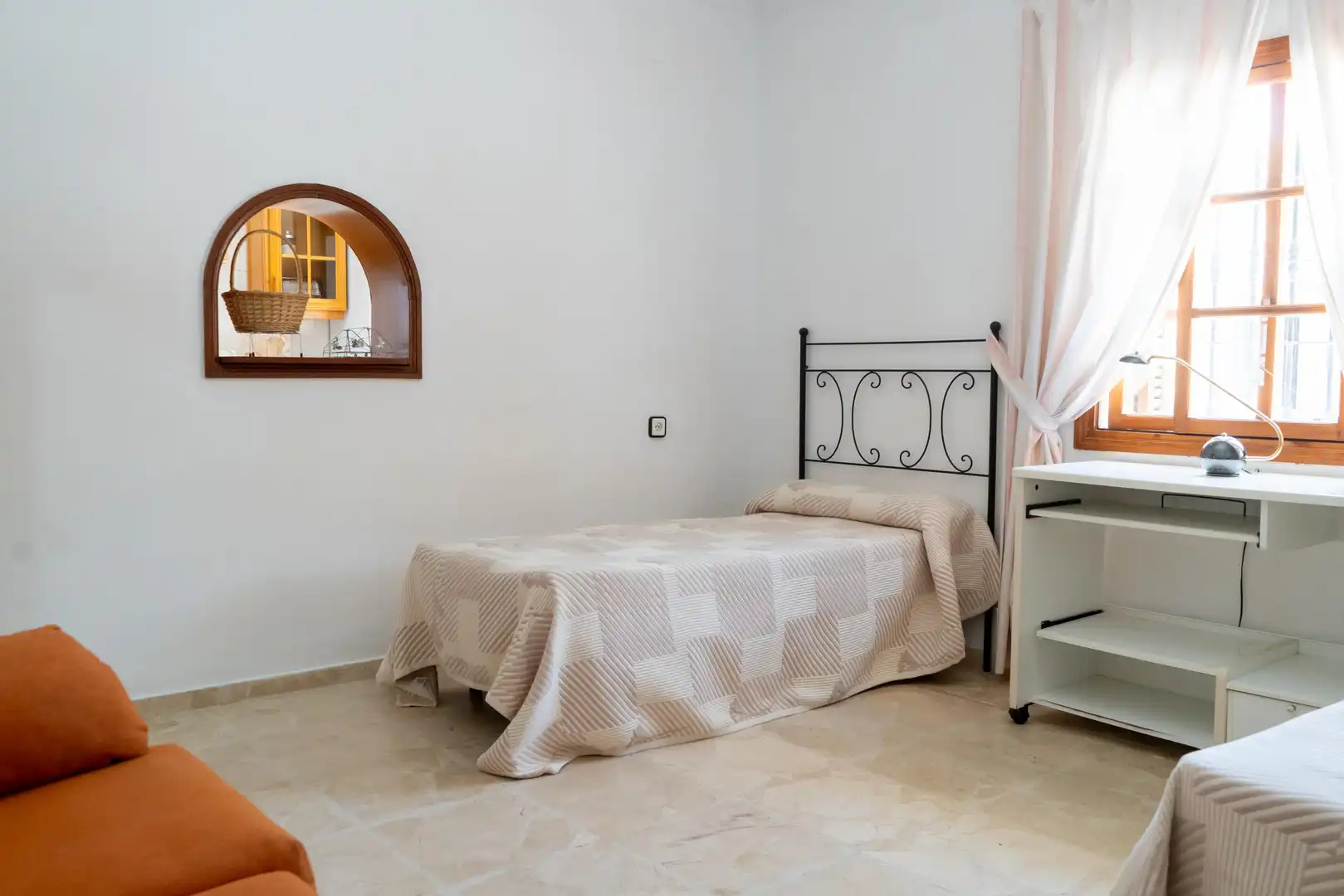 Dormitori de Casa o xalet en venda en Sanlúcar de Barrameda amb Jardí privat