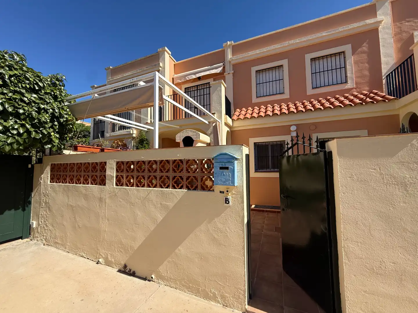 Vista exterior de Casa o chalet en venta en El Portil con Aire acondicionado, Calefacción y Terraza