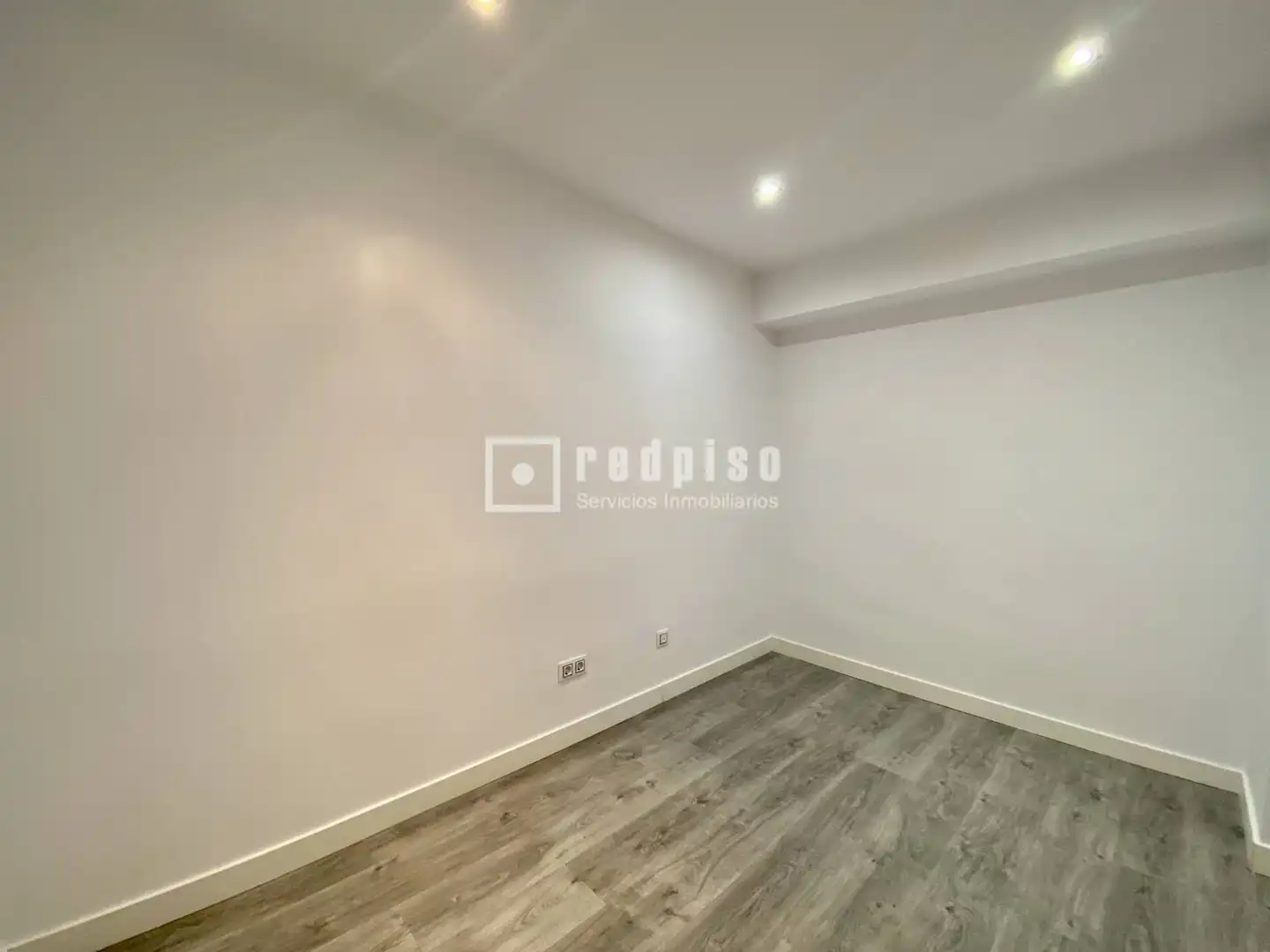 Piso en venta en Barcelona con Terraza