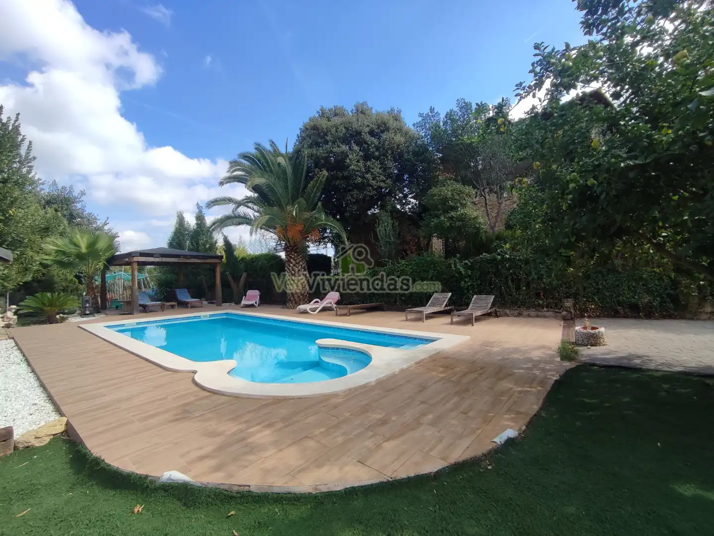 Garden of Houses for sale in Vallirana, Barcelona