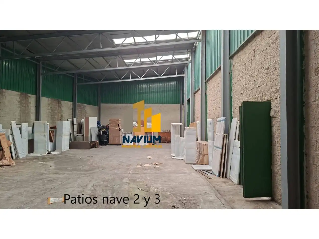 Vista exterior de Nave industrial en venta en Seseña