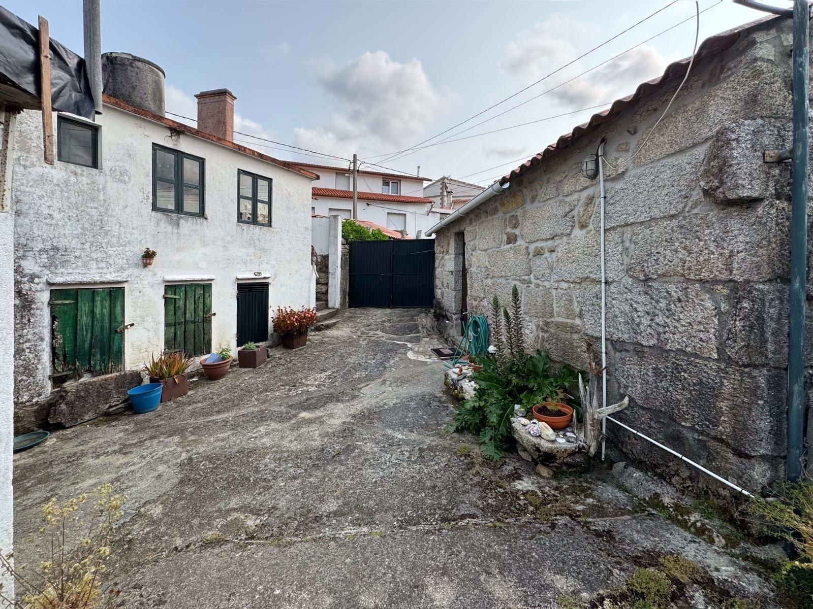 Exterior view of House or chalet for sale in Poio  with Private garden