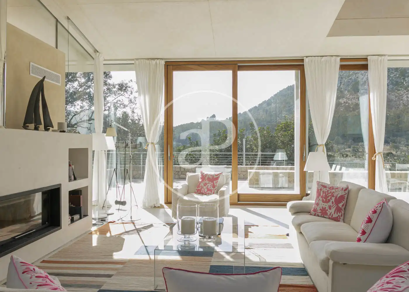 Living room of Houses for rent in Pollença  with Air Conditioner, Heating and Private garden