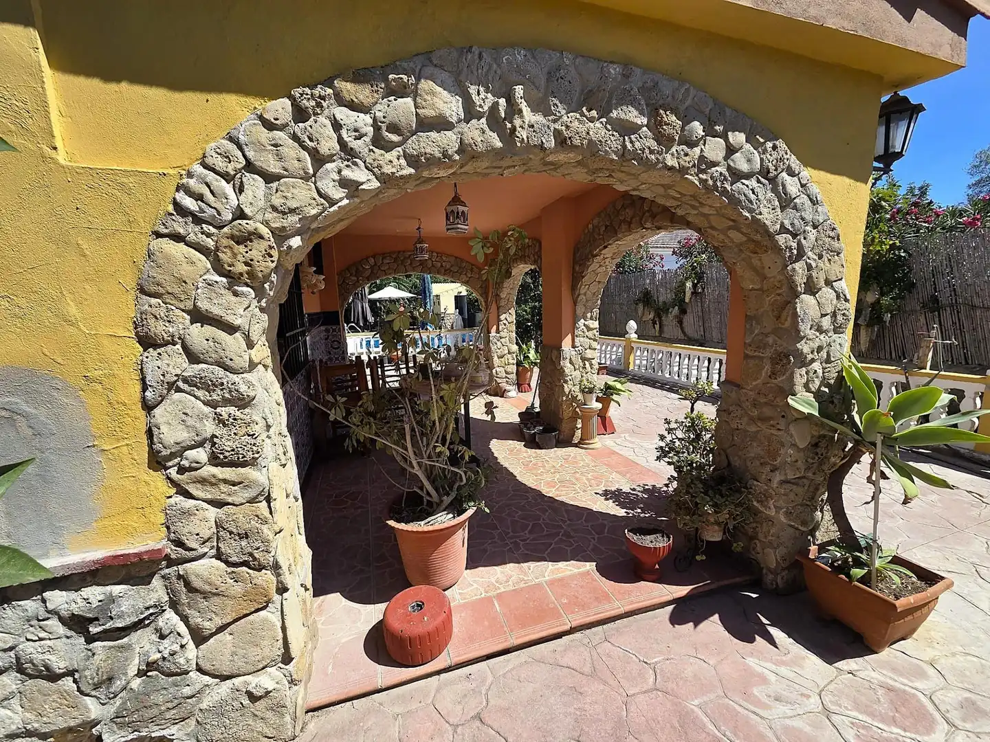 Haus oder Chalet zum Verkauf in Chiclana de la Frontera mit Privatgarten, Abstellraum und Schwimmbad