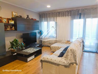 Living room of Flat for sale in Valls  with Air Conditioner and Terrace