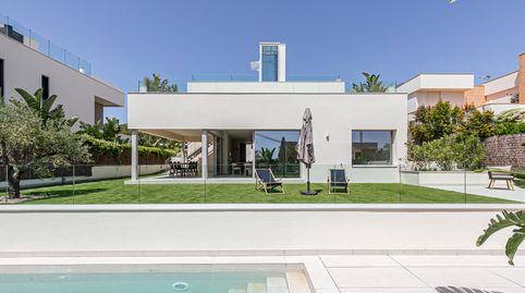Foto 2 von Haus oder Chalet zum Verkauf in Carrer de Margarita Xirgu, La Plana, Sitges