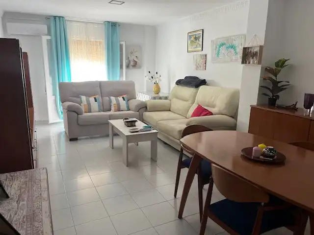 Sala d'estar de Pis en venda en Vejer de la Frontera amb Moblat