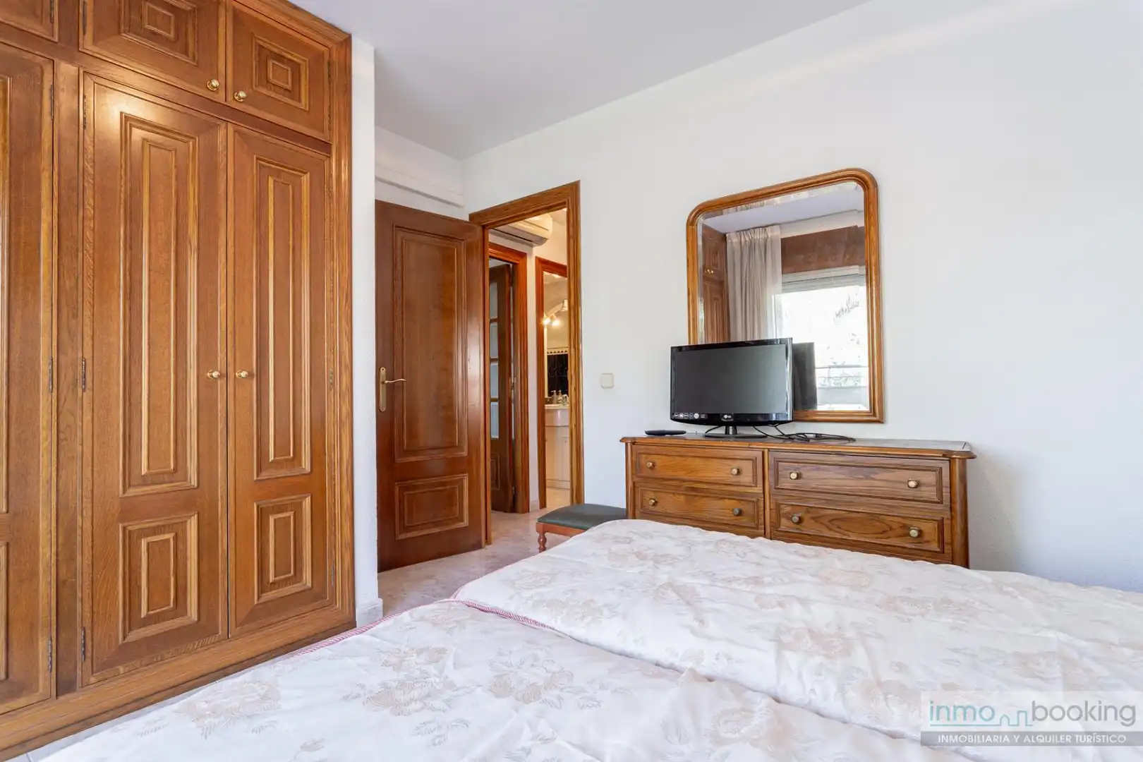 Schlafzimmer von Wohnungen zum Verkauf in Salou mit Klimaanlage, Heizung und Terrasse