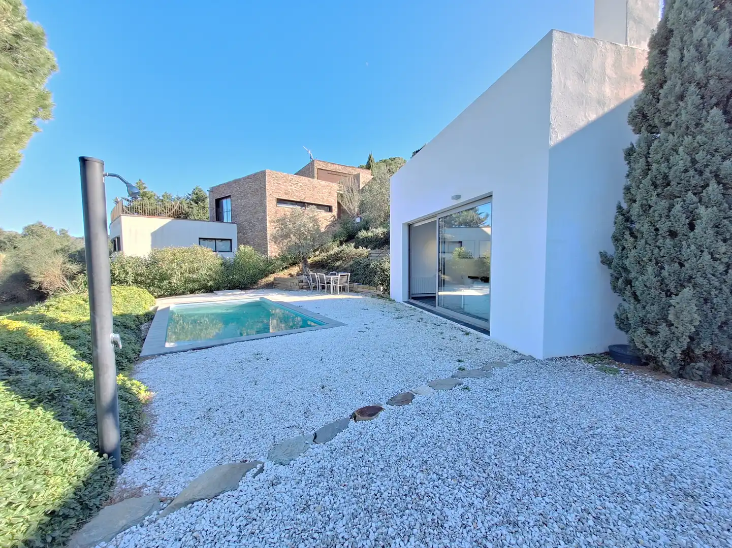 Vista exterior de Casa o xalet en venda en La Selva de Mar amb Jardí privat, Terrassa i Piscina