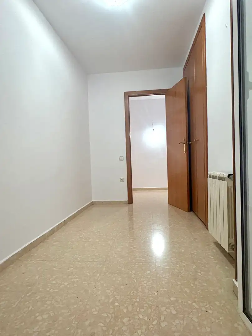Bedroom of Flat for sale in Terrassa  with Heating, Terrace and Oven