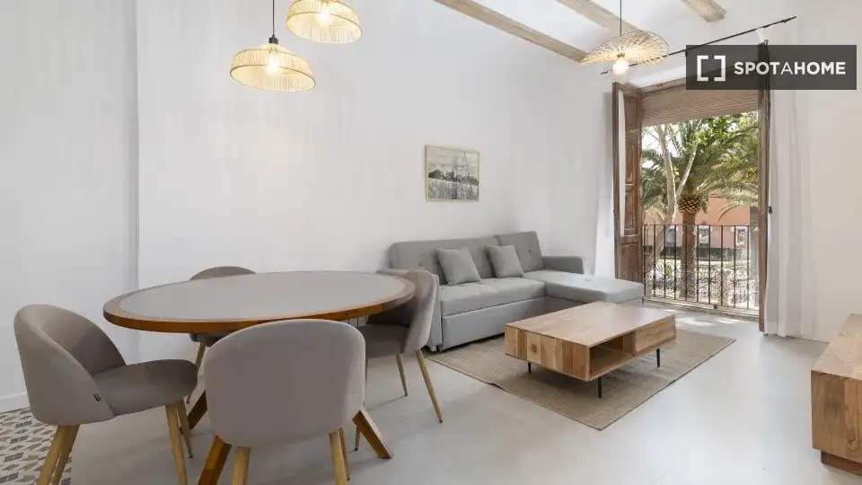 Living room of Flat for rent in Valencia  with Air Conditioner, Heating and Furnished