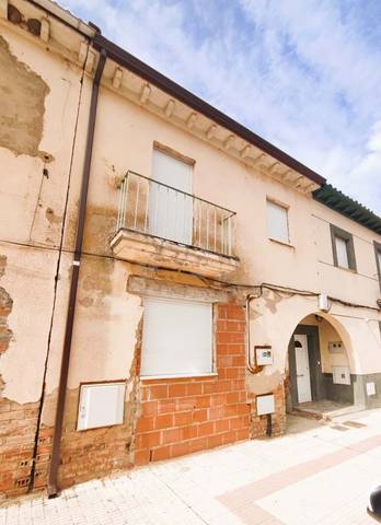 Casa adosada en Venta en Valverde de la Virgen