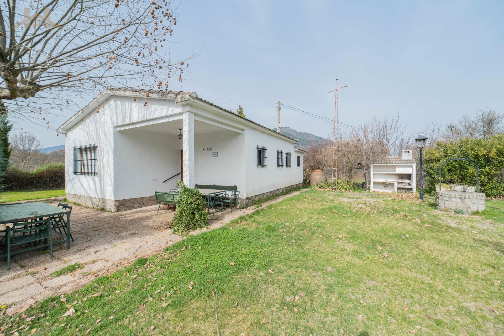 Vista exterior de Finca rústica en venta en San Martín de Valdeiglesias con Jardín privado y Piscina