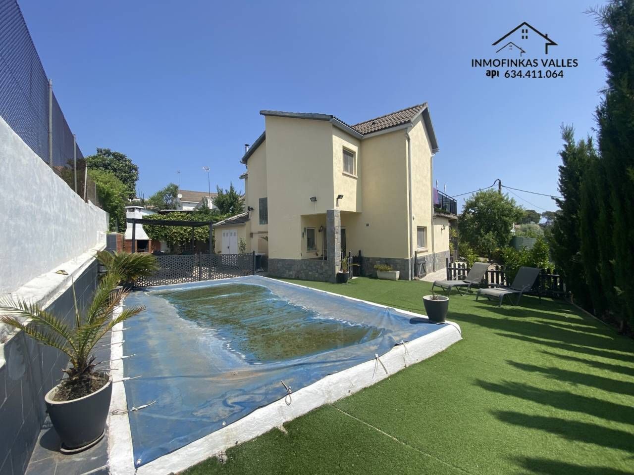 Exterior view of House or chalet for sale in Lliçà d'Amunt  with Air Conditioner, Heating and Private garden