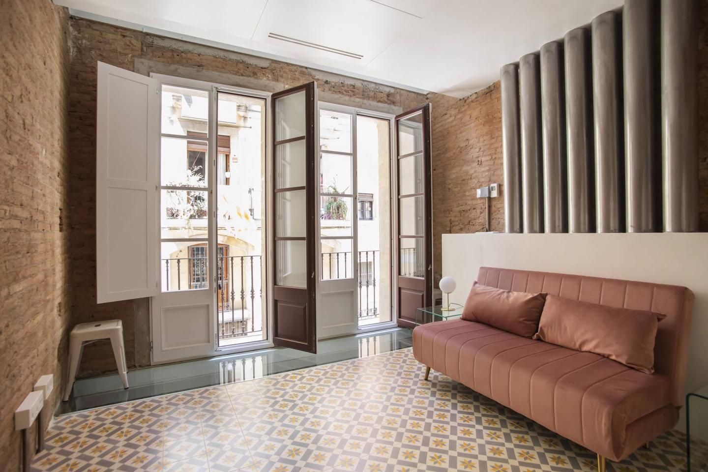 Sala d'estar de Casa o xalet en venda en  Barcelona Capital amb Terrassa i Balcó
