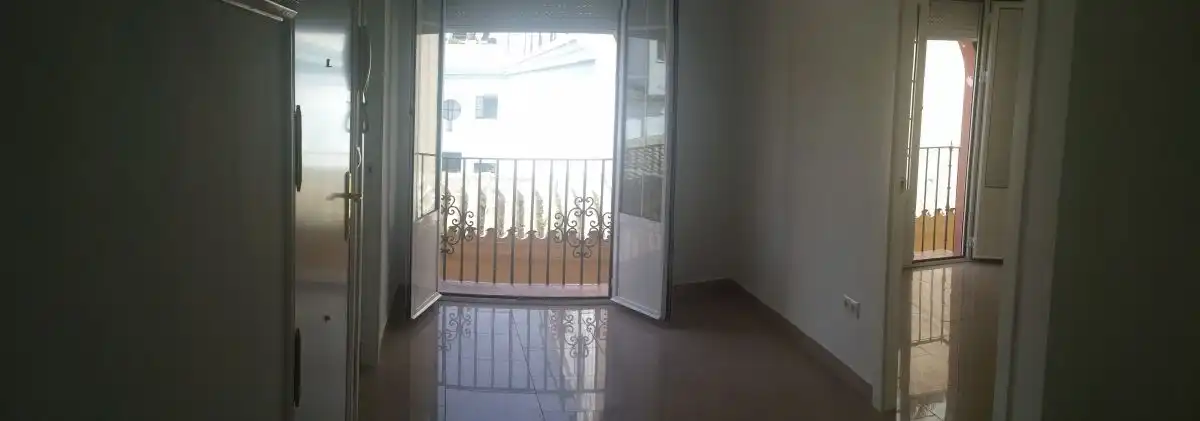 Apartment with terrace to rent in Casco Antiguo, imagen 2