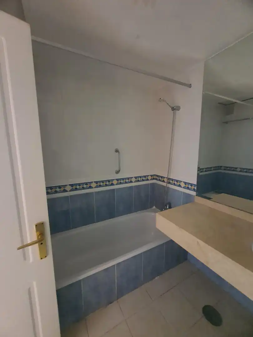 Bathroom of Flat for sale in La Oliva  with Terrace and Community pool