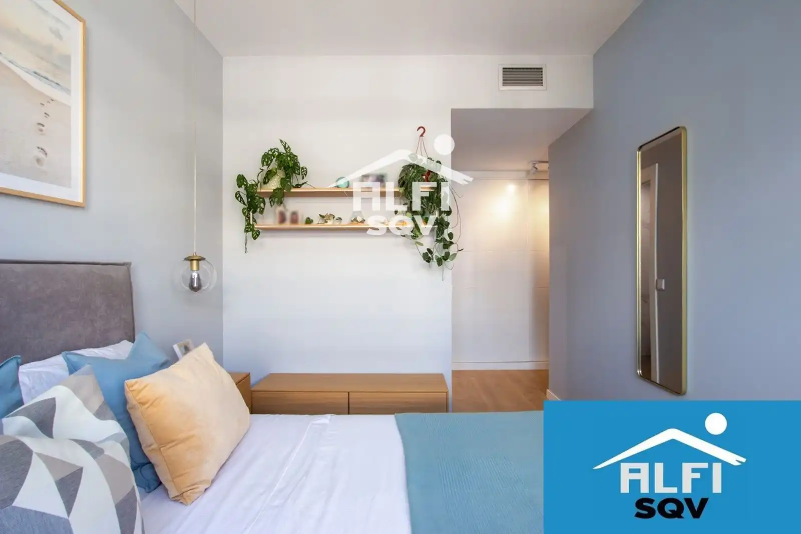 Bedroom of Flat for sale in Sant Cugat del Vallès  with Air Conditioner, Heating and Terrace