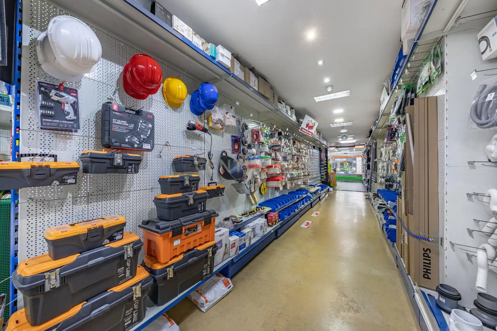 Local comercial en venta en Carrer de Berlín, 69, Barcelona, Spain, imagen 2
